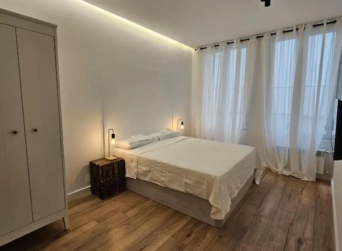 Moderno Centrico 8 Personas