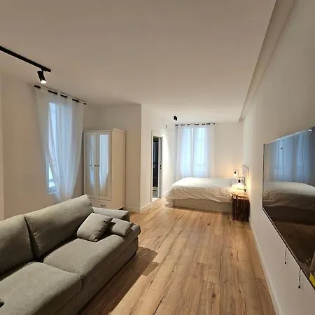 Moderno Centrico 8 Personas Apartment *