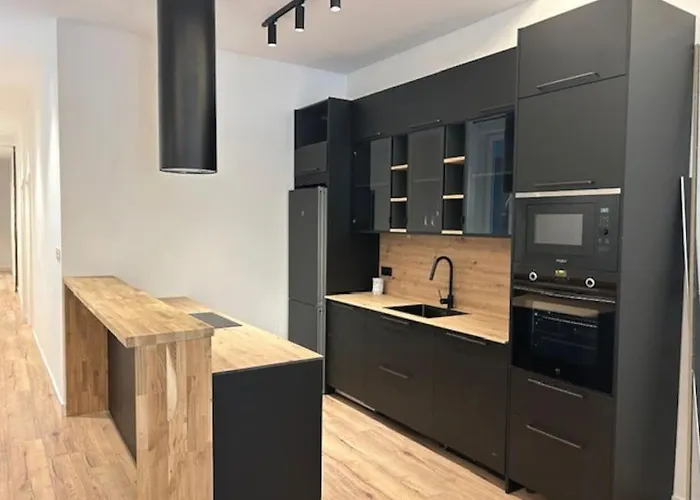 Appartamento Moderno Centrico 8 Personas