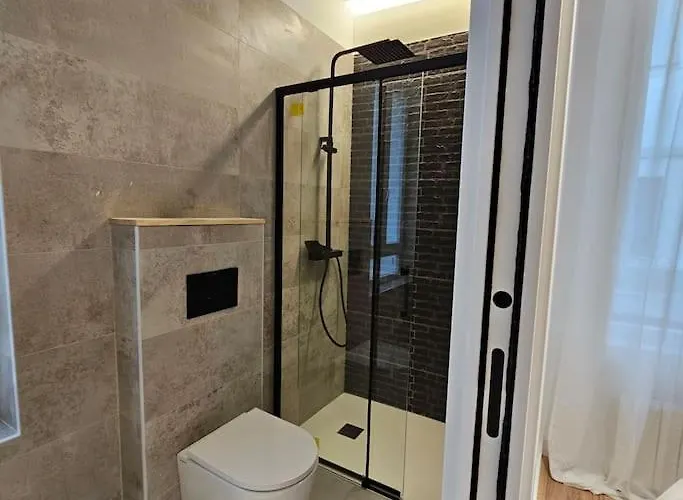 Moderno Centrico 8 Personas *